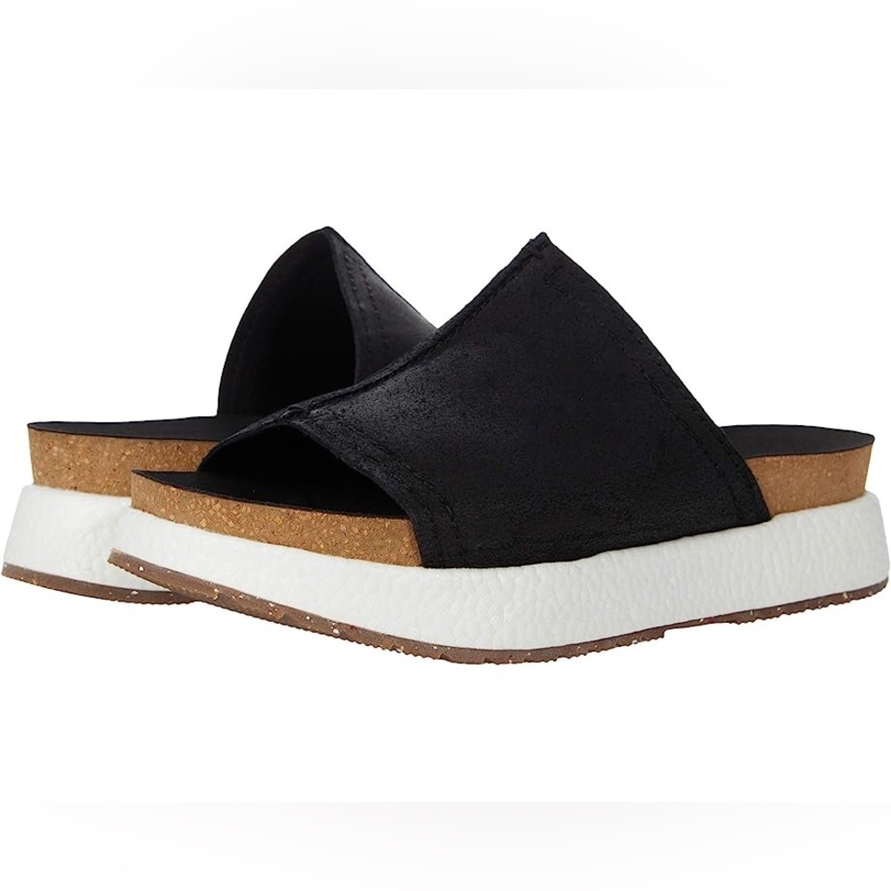 OTBT Wayside Wedge Black Sandal - Picture 2 of 7